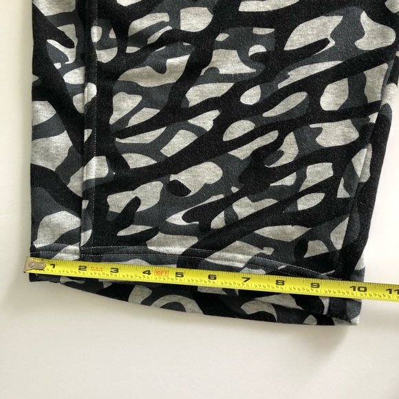 Shorts Jordan Size S  Gray-black Elephant Print - Picture 11 of 11